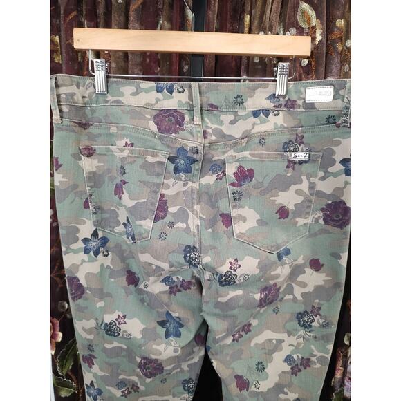 Women's Seven Jeans High Rise Straight Camo Floral Size 16 - Picture 12 of 16